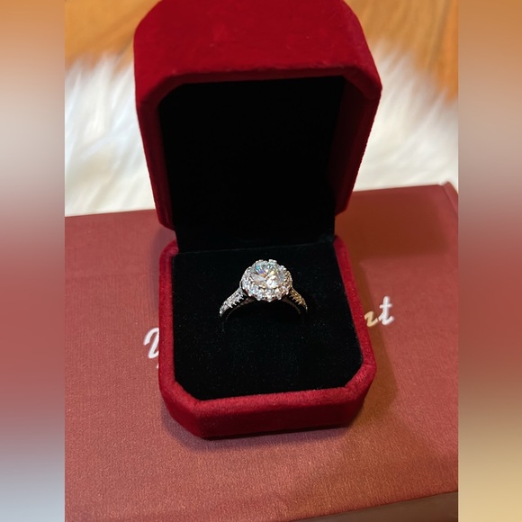 NEW💍2 Carat 925 Sterling Silver Moissanite Diamond 18K White Gold Plated… - Picture 5 of 17